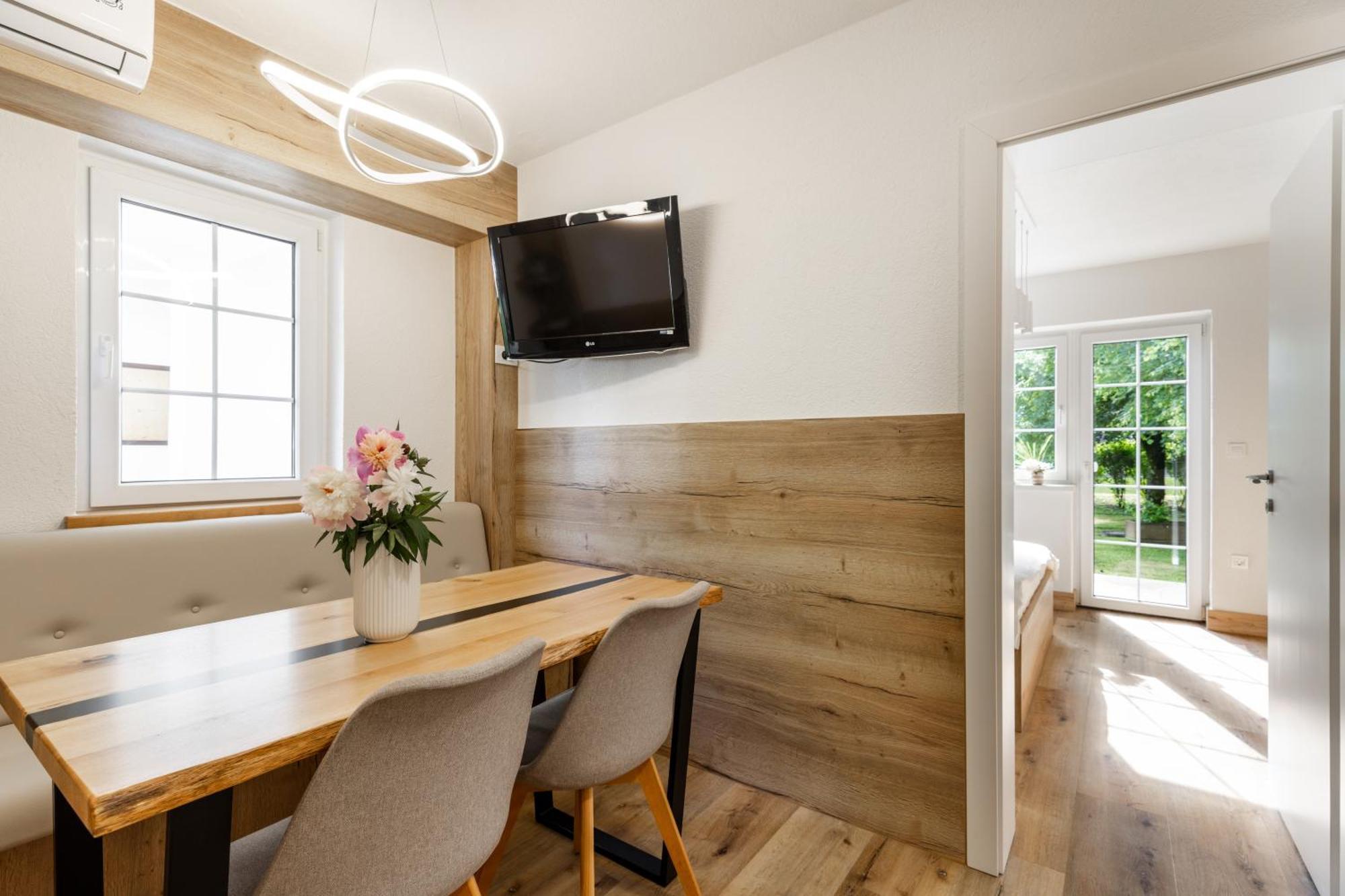 Apartment Tina Podčetrtek Екстериор снимка